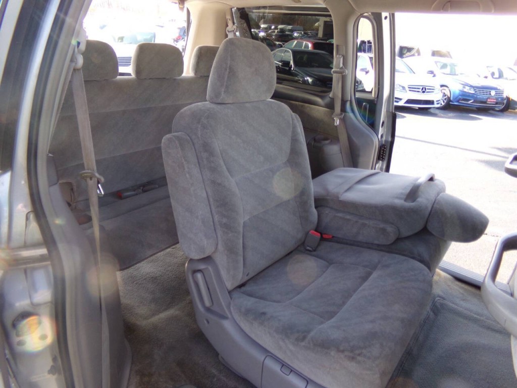 2002 Honda Odyssey Image 25