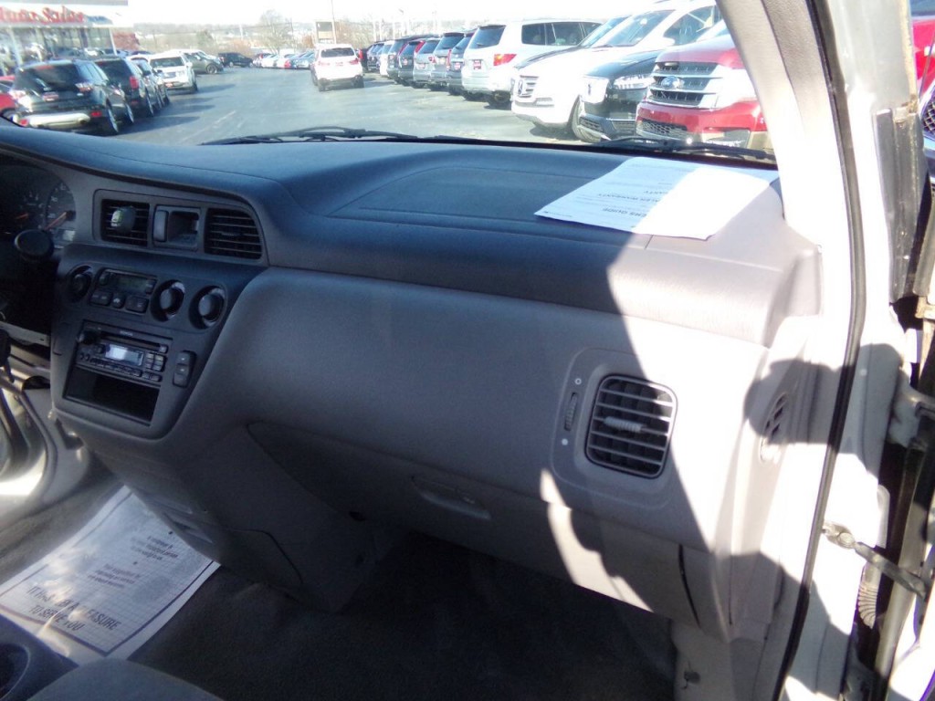 2002 Honda Odyssey Image 29
