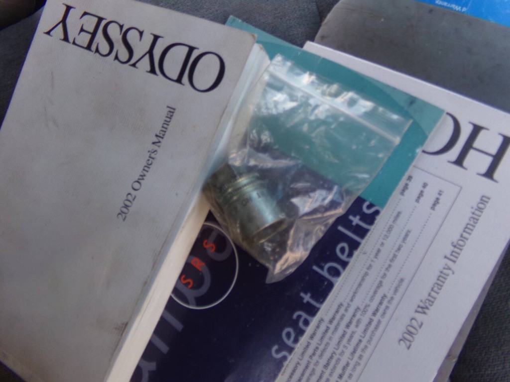 2002 Honda Odyssey Image 38