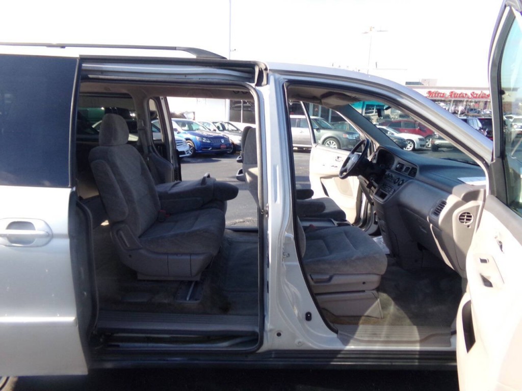 2002 Honda Odyssey Image 43