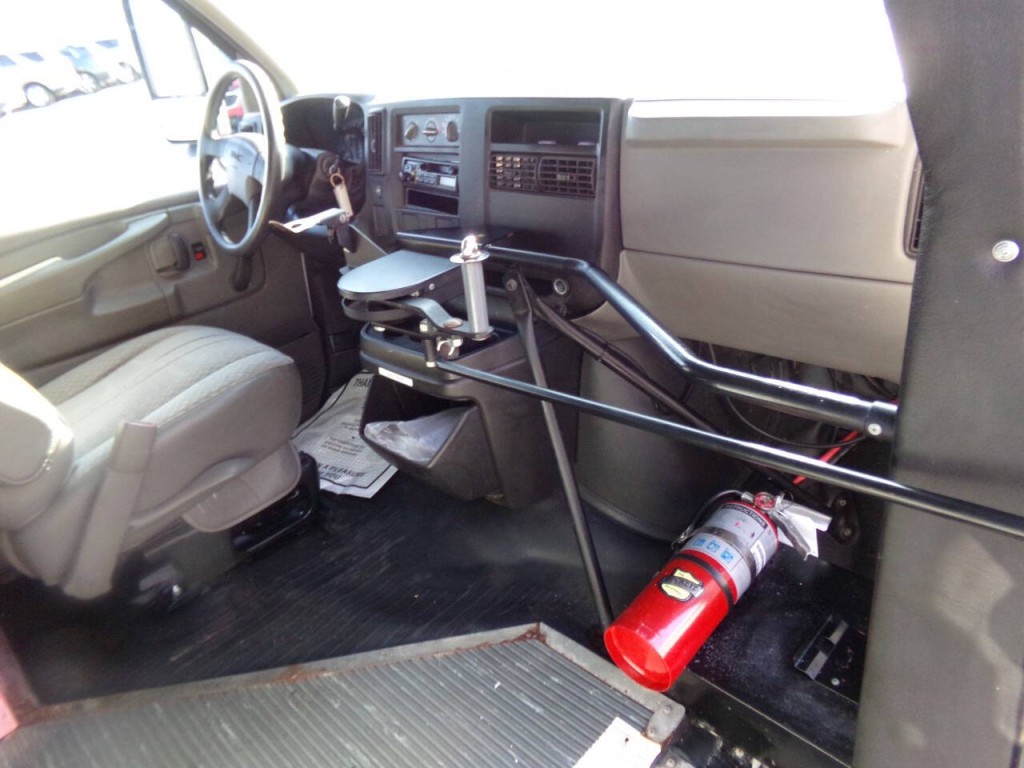 2007 GMC Savana Image 30