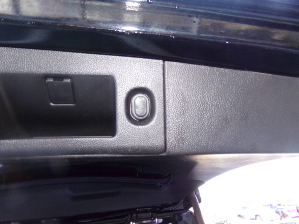 2019 Cadillac Escalade Image 32