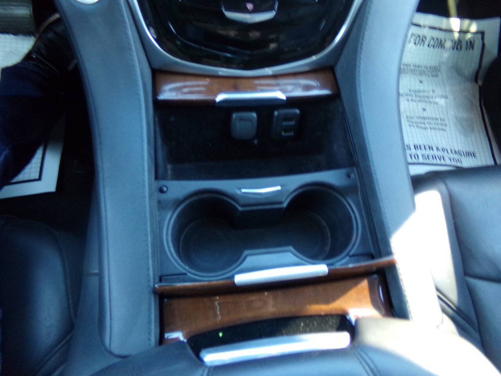 2019 Cadillac Escalade Image 39