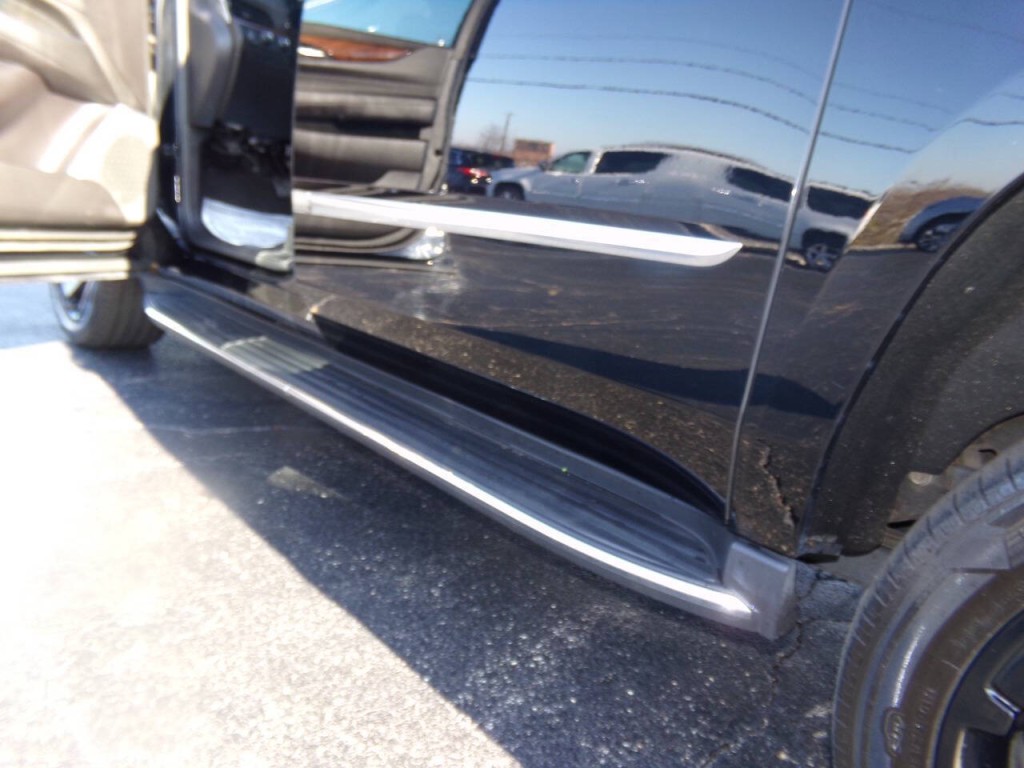 2019 Cadillac Escalade Image 52