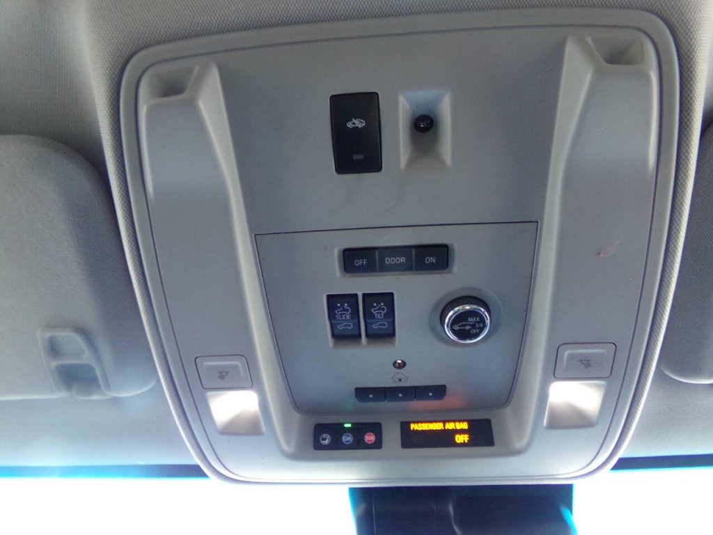 2019 Cadillac Escalade Image 98