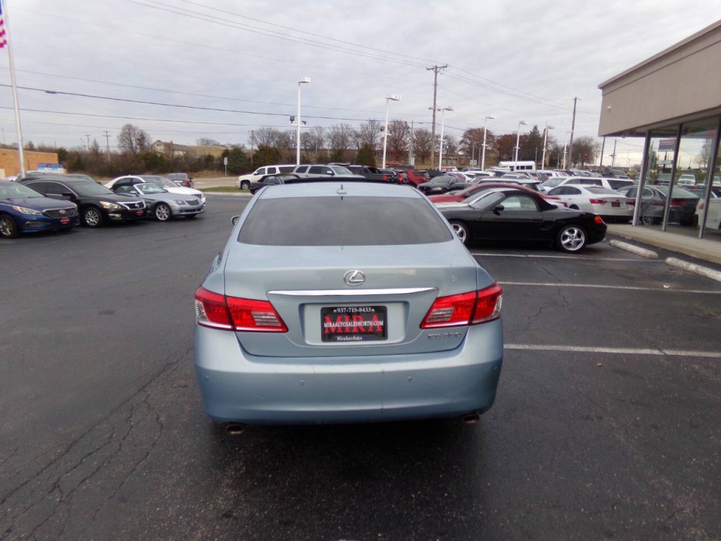 2012 Lexus ES 350 Image 7