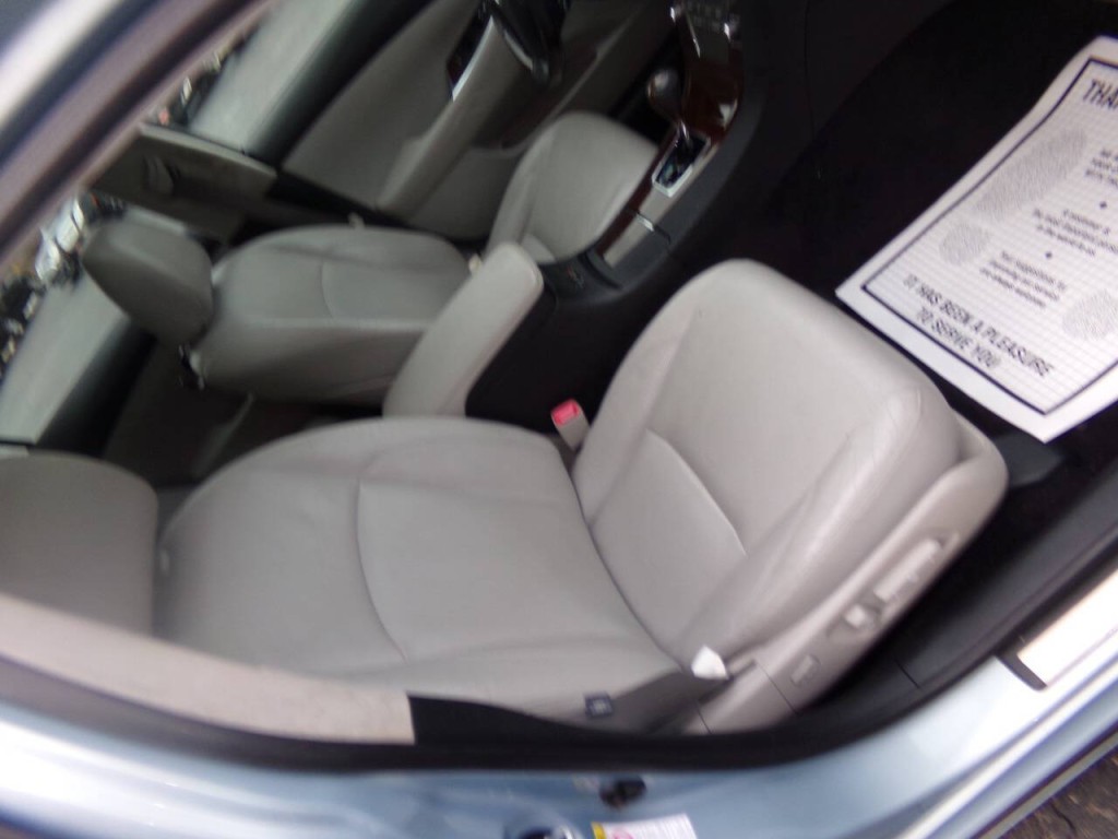 2012 Lexus ES 350 Image 28