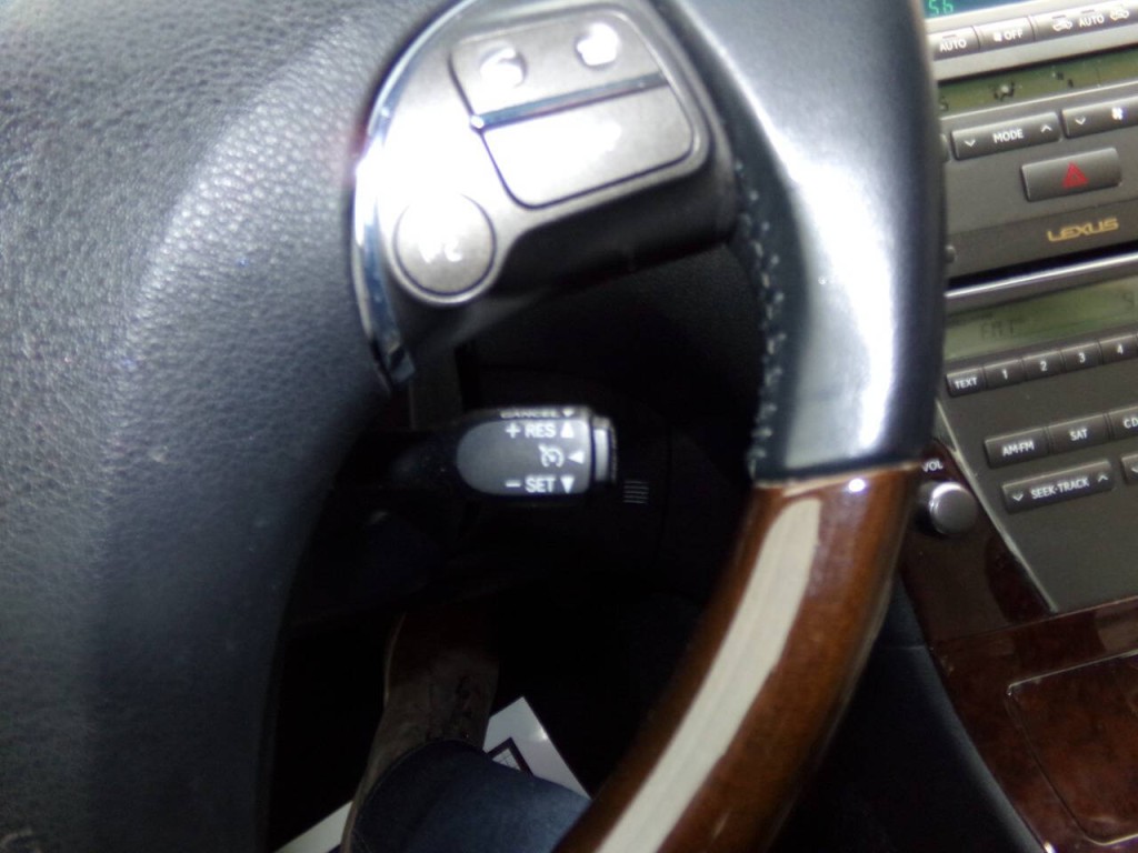 2012 Lexus ES 350 Image 64