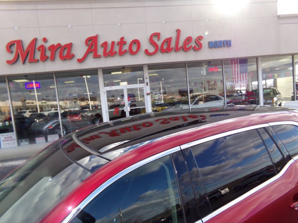 2014 Lincoln MKT Image 10