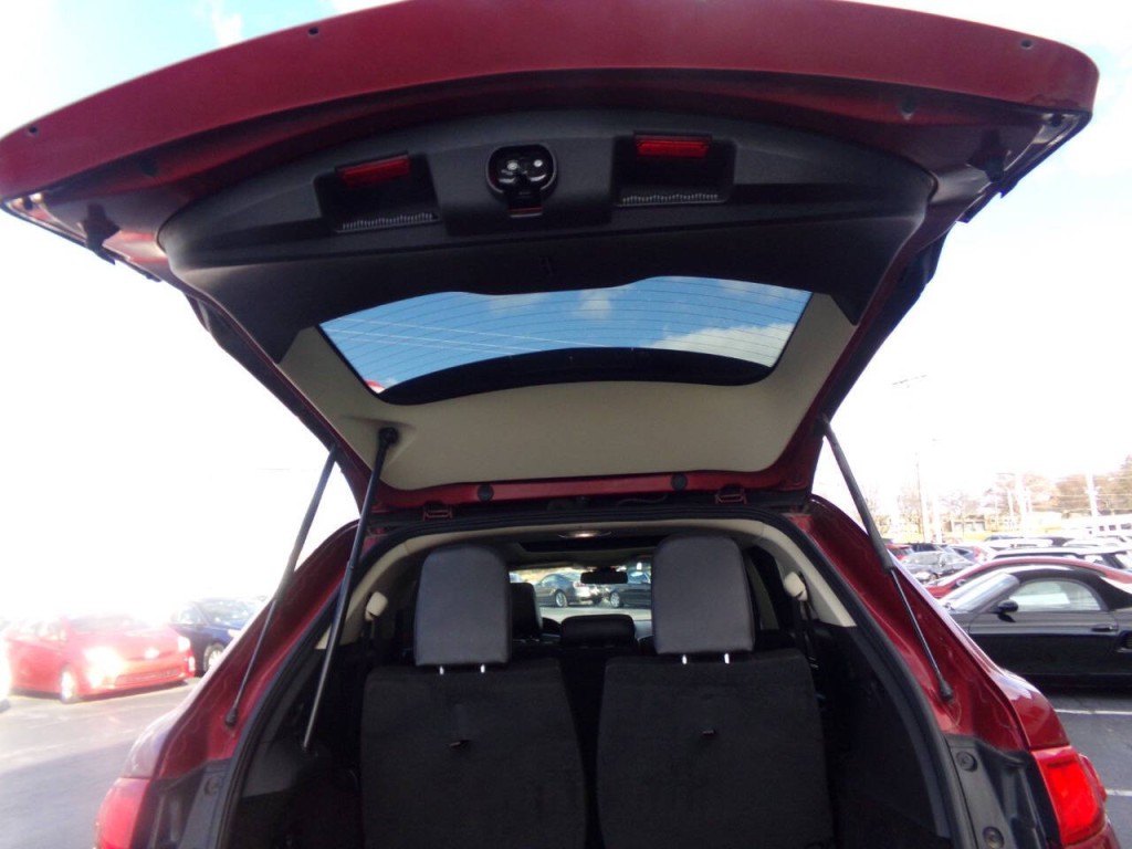 2014 Lincoln MKT Image 27