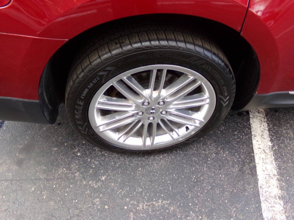 2014 Lincoln MKT Image 49