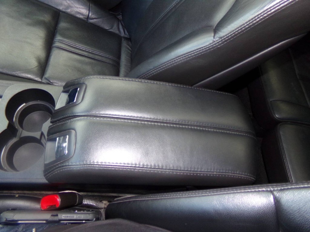 2014 Lincoln MKT Image 66