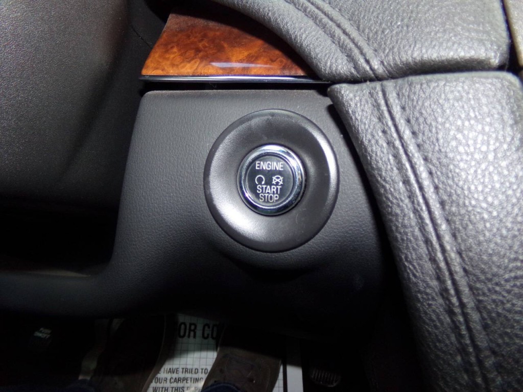 2014 Lincoln MKT Image 68