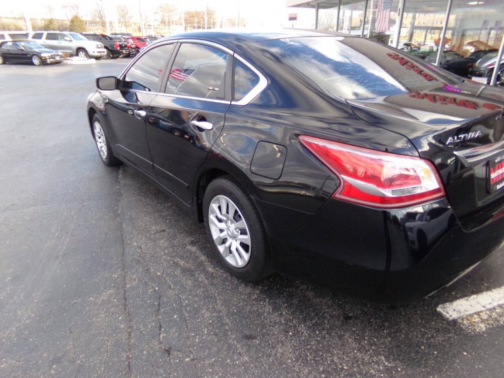 2013 Nissan Altima Image 35