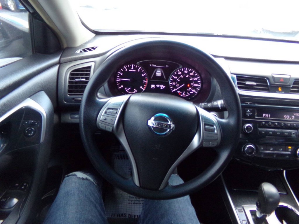 2013 Nissan Altima Image 45