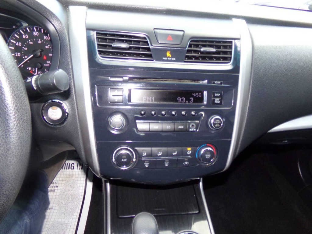 2013 Nissan Altima Image 52