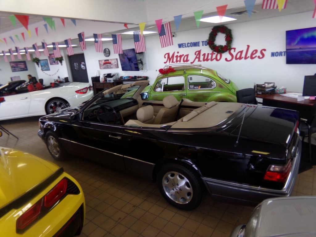 1995 Mercedes-Benz E-Class Image 7