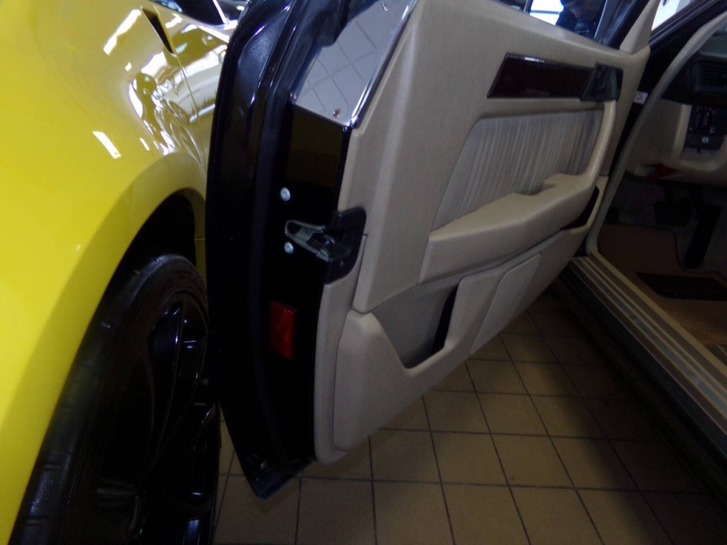 1995 Mercedes-Benz E-Class Image 24