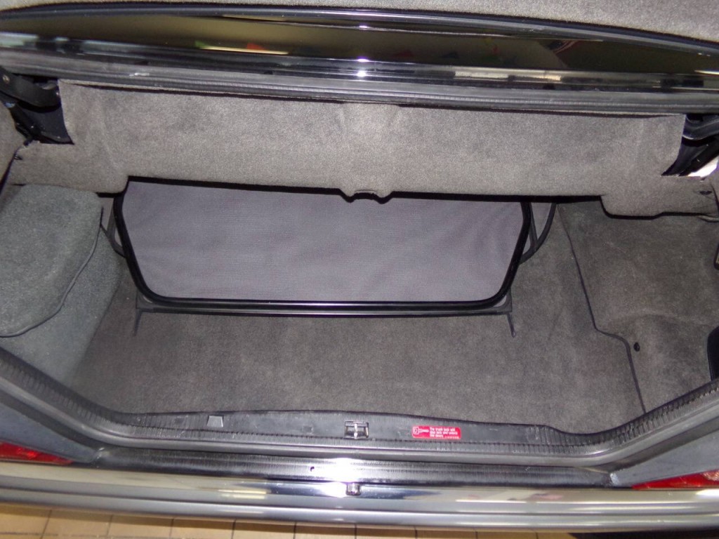 1995 Mercedes-Benz E-Class Image 27