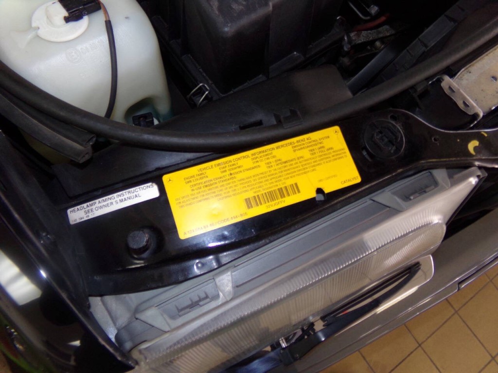 1995 Mercedes-Benz E-Class Image 71