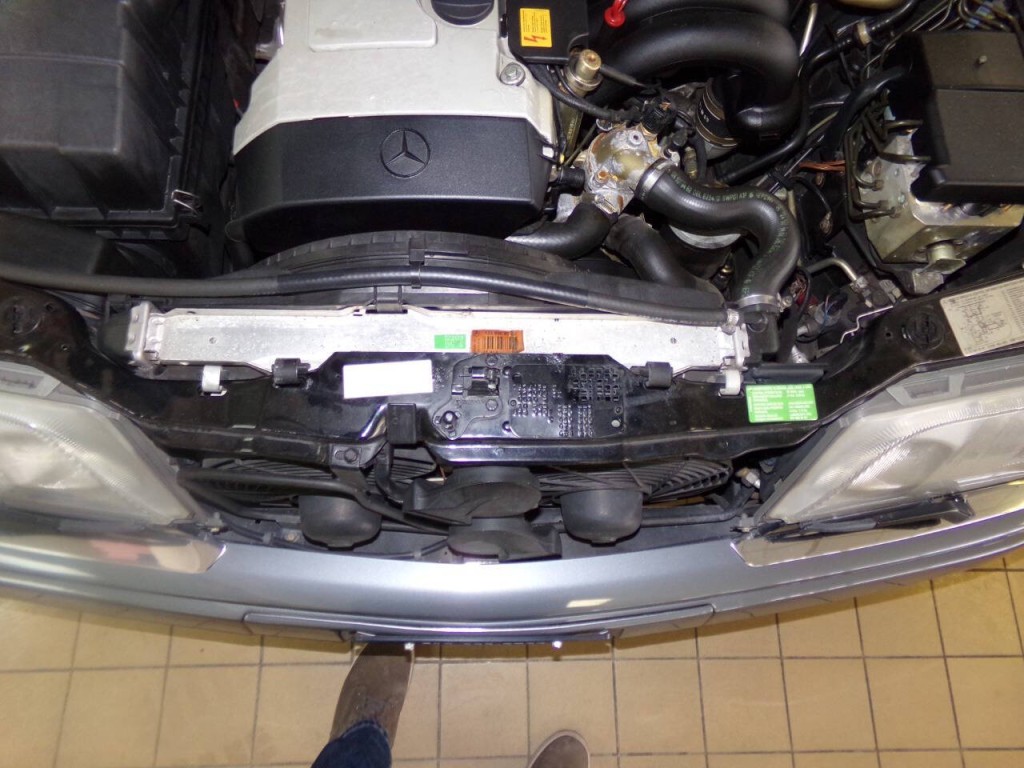 1995 Mercedes-Benz E-Class Image 72