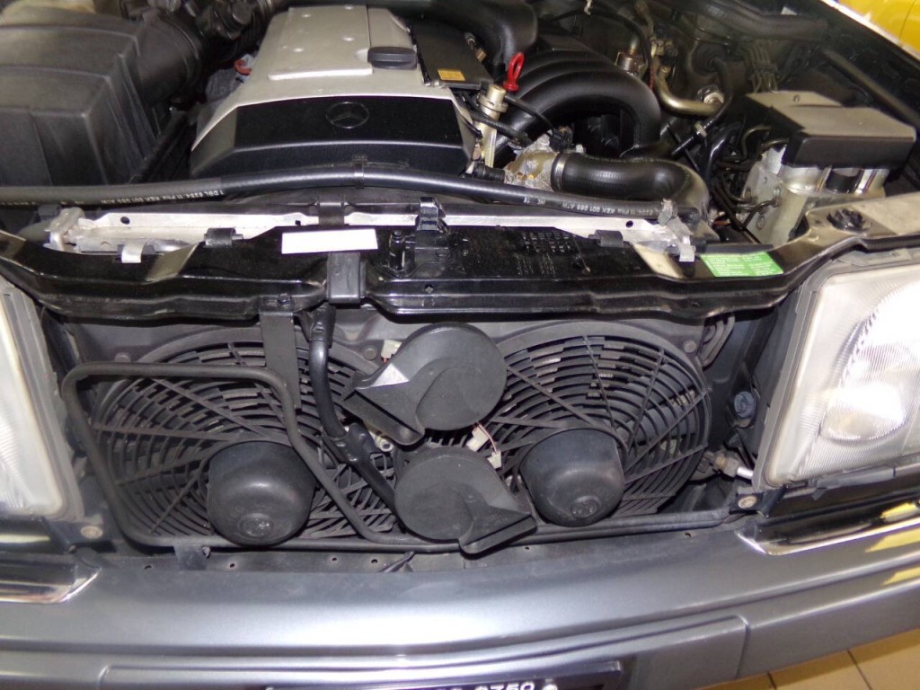 1995 Mercedes-Benz E-Class Image 81