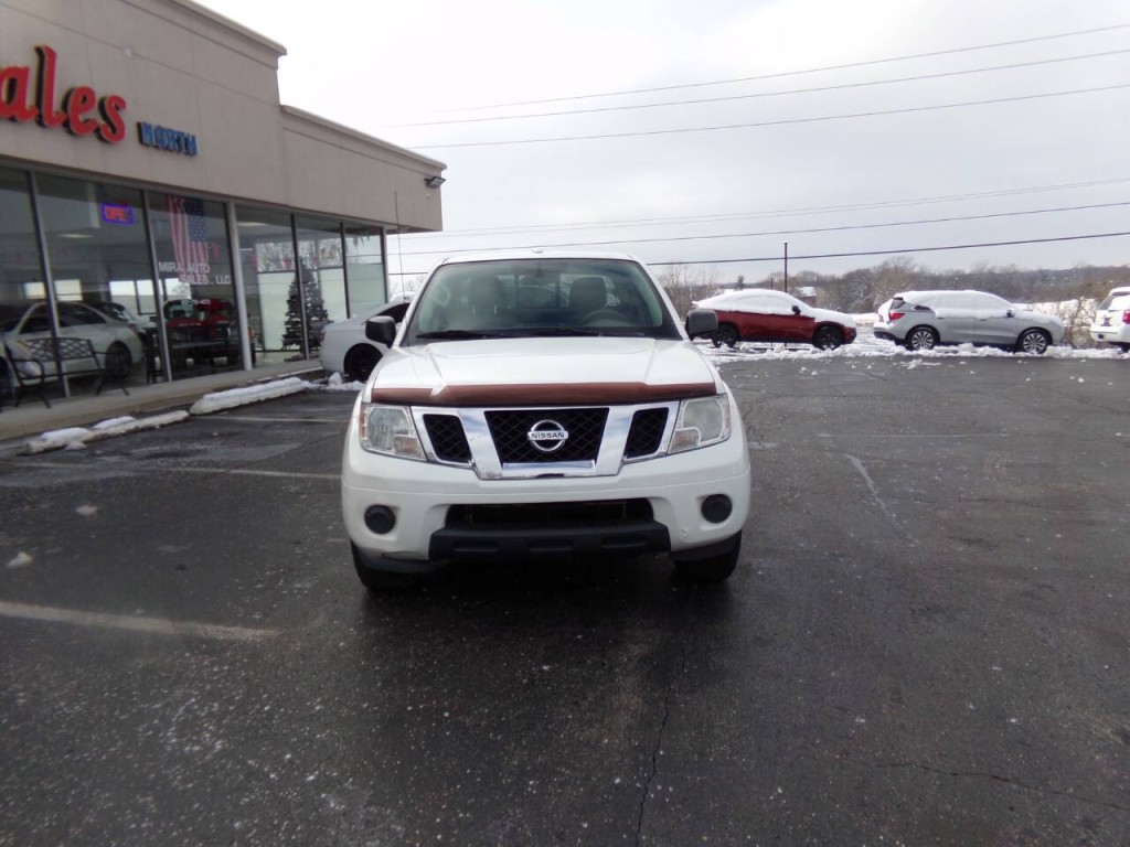 2018 Nissan Frontier Image 3