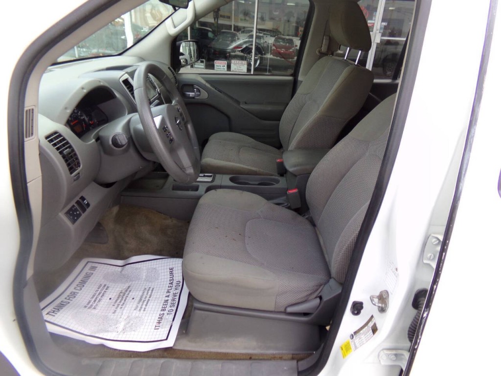 2018 Nissan Frontier Image 10