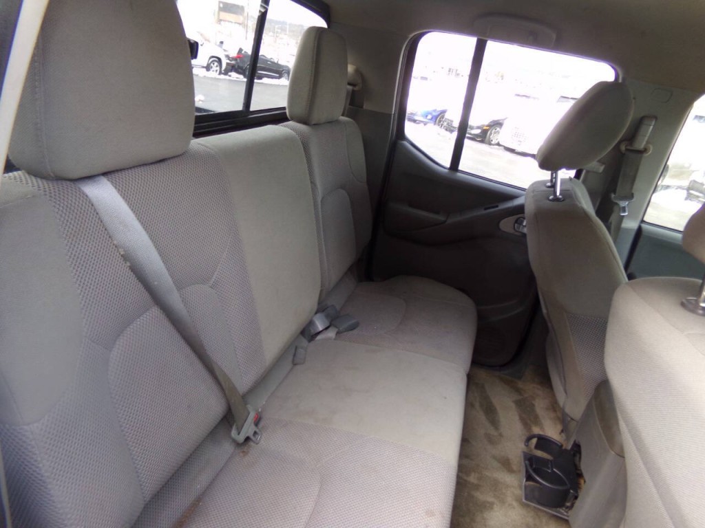 2018 Nissan Frontier Image 20