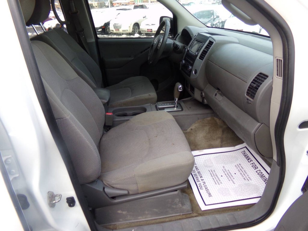 2018 Nissan Frontier Image 23