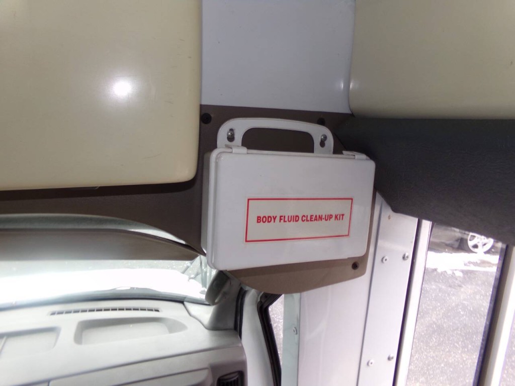 2007 Chevrolet Express Image 36