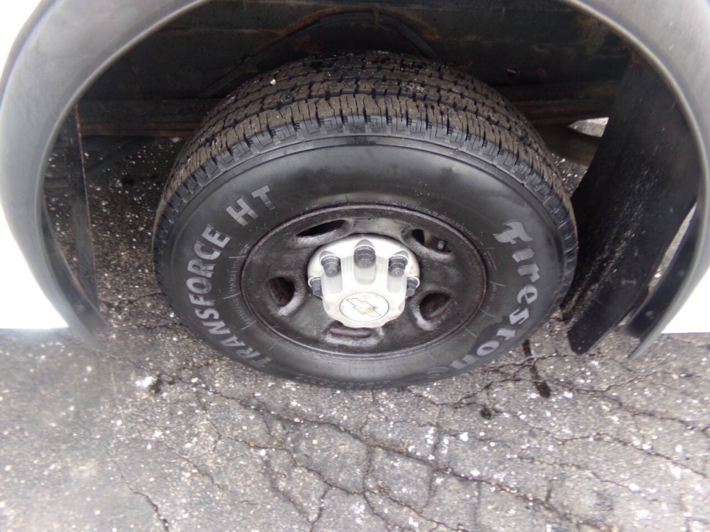 2007 Chevrolet Express Image 55