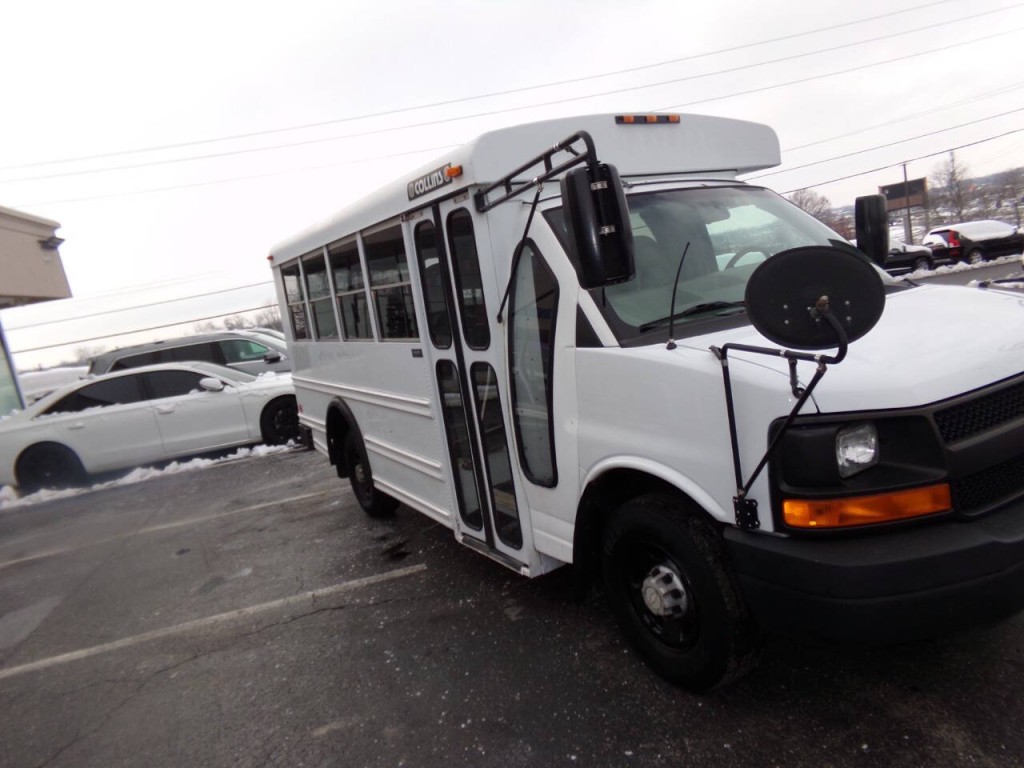 2007 Chevrolet Express Image 65