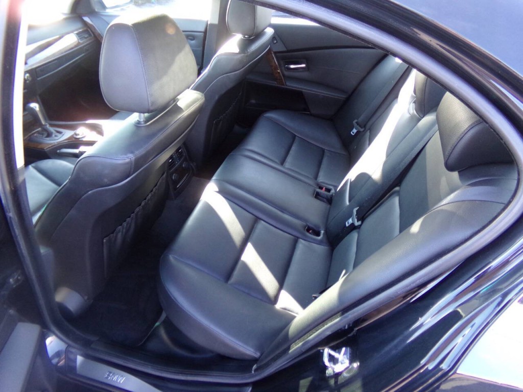 2006 BMW 5 Series Image 13
