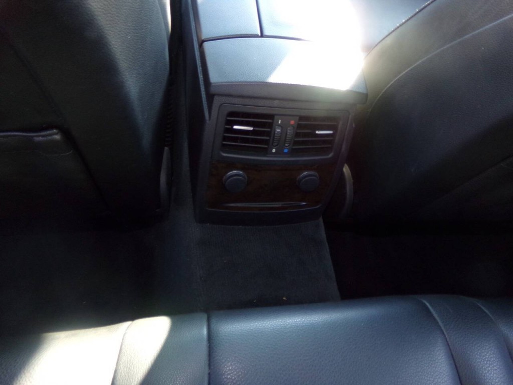 2006 BMW 5 Series Image 16