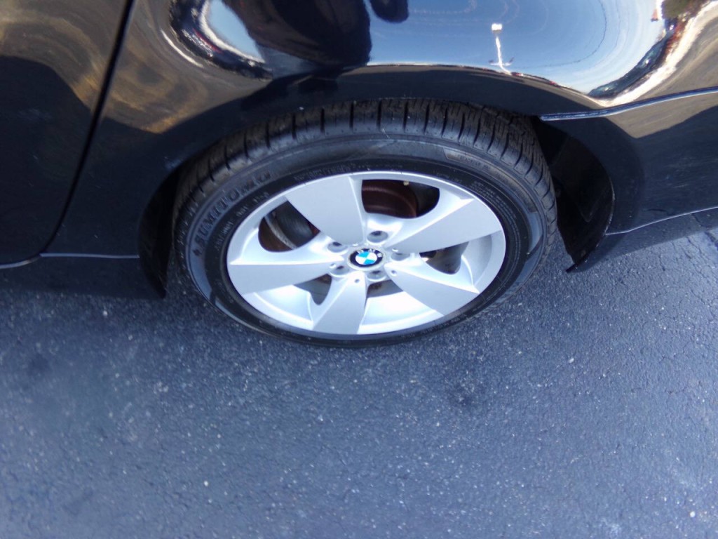 2006 BMW 5 Series Image 37