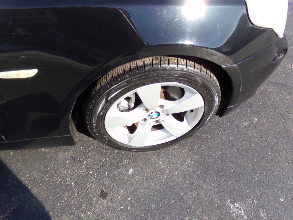 2006 BMW 5 Series Image 44