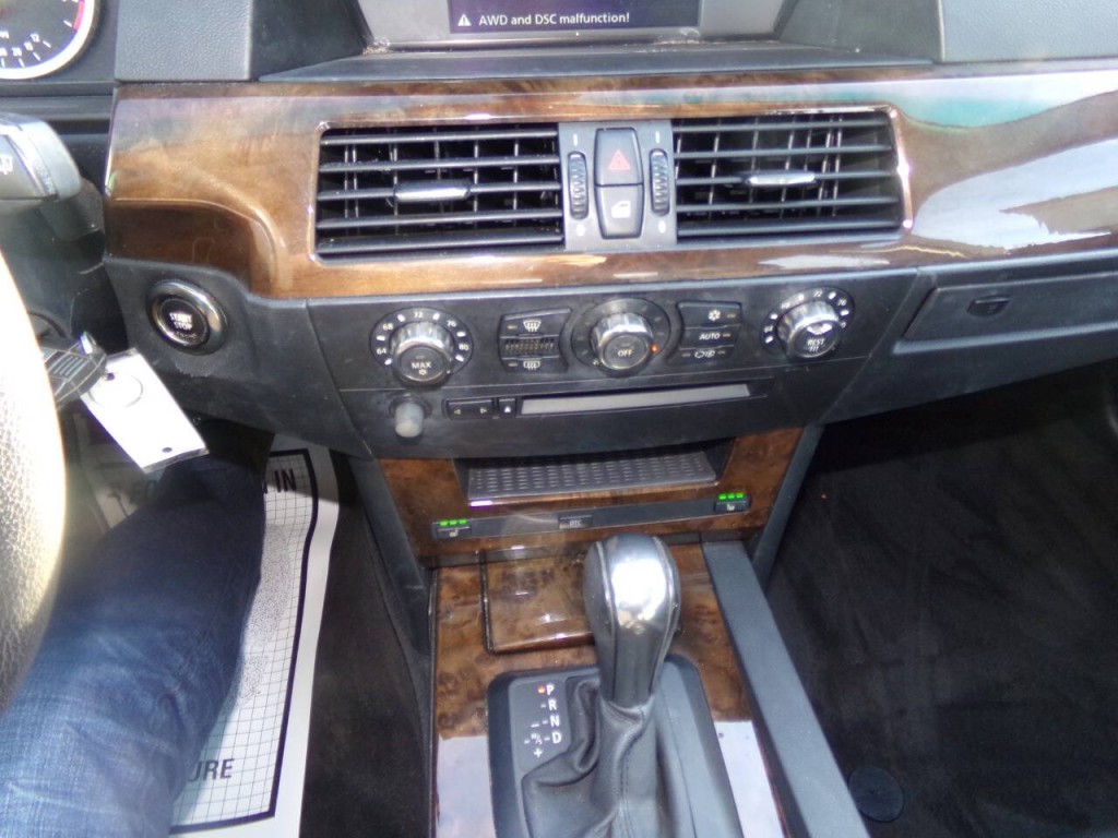 2006 BMW 5 Series Image 52