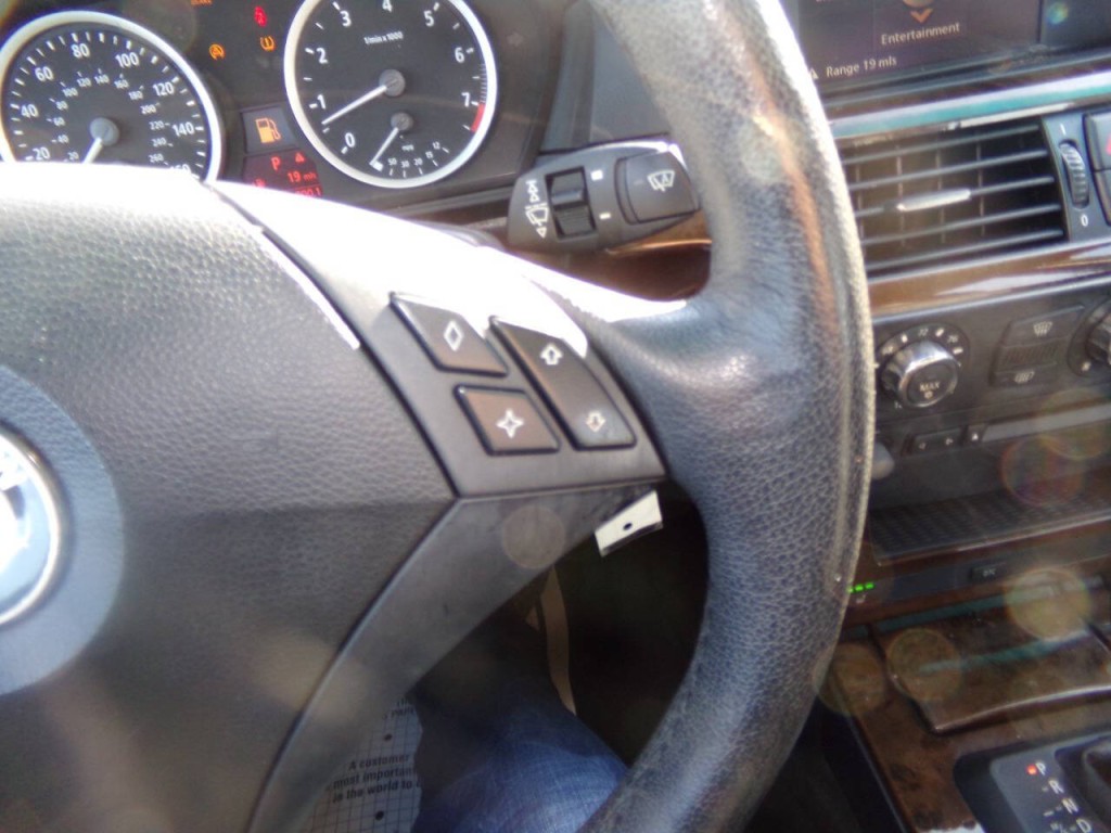 2006 BMW 5 Series Image 61