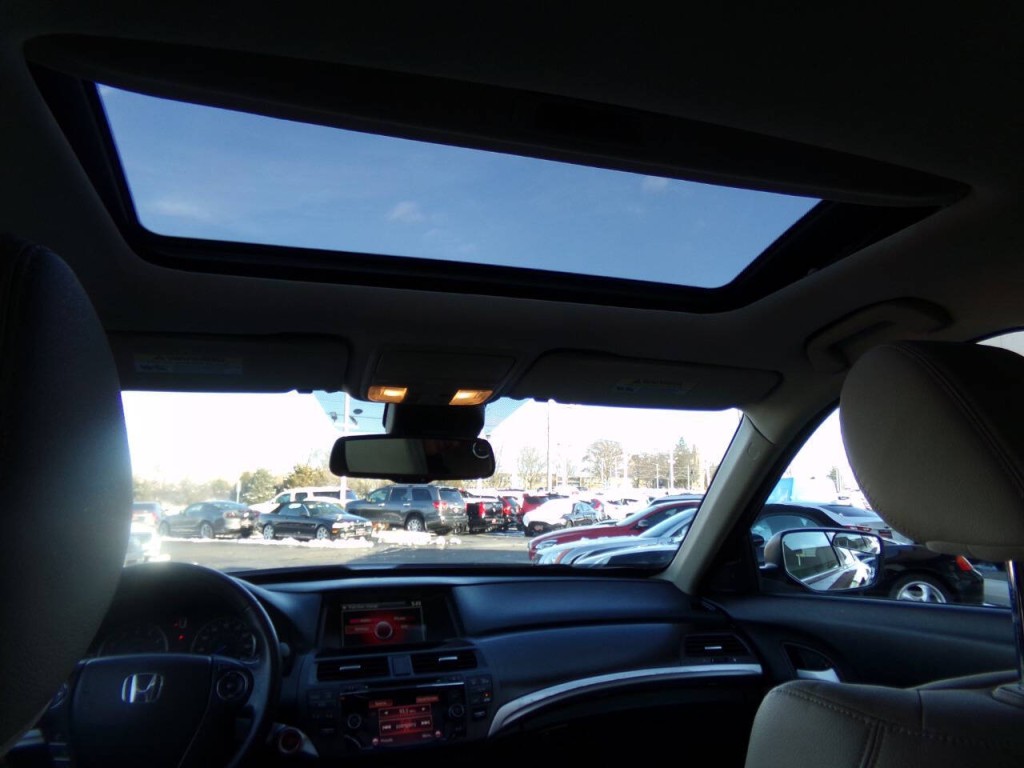 2014 Honda Crosstour Image 20