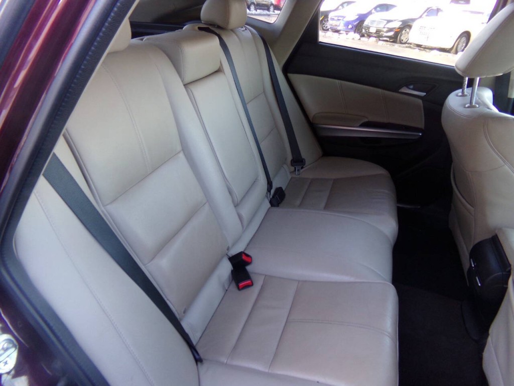 2014 Honda Crosstour Image 26