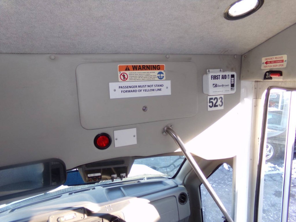 2019 Ford E-Series Image 27