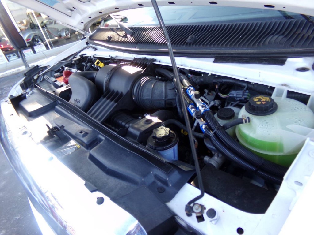 2019 Ford E-Series Image 45