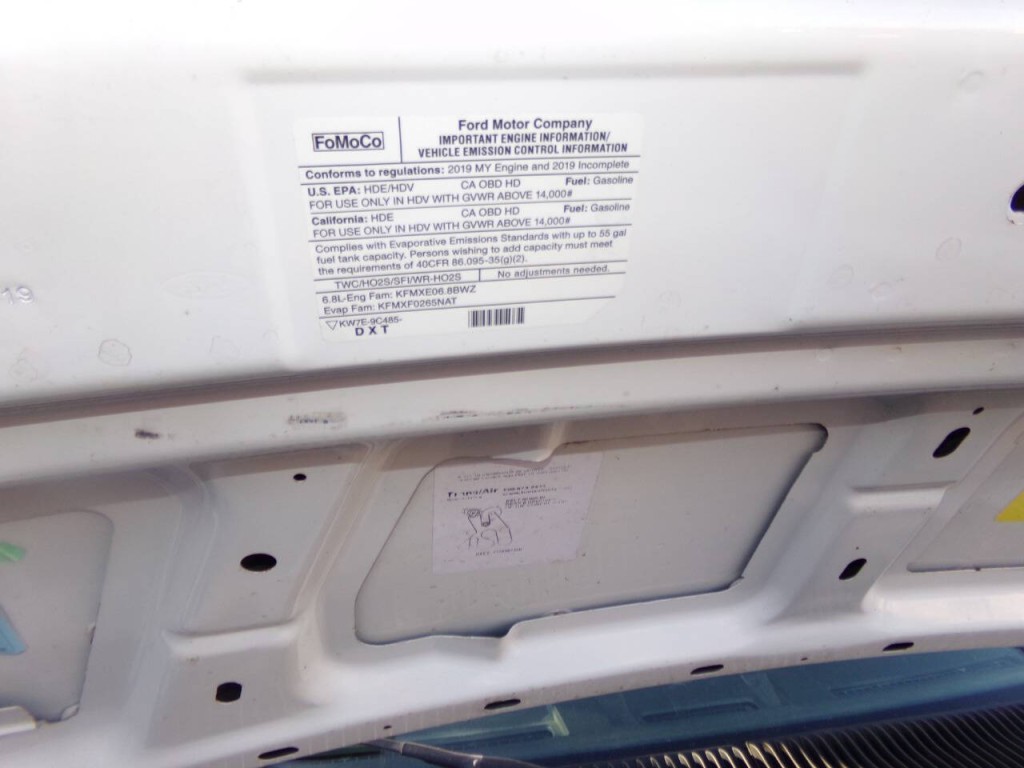 2019 Ford E-Series Image 46