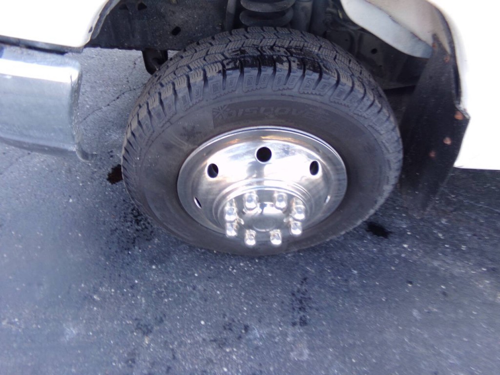 2019 Ford E-Series Image 48