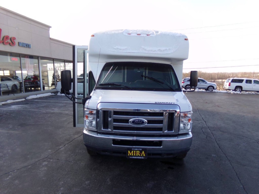 2019 Ford E-Series Image 66