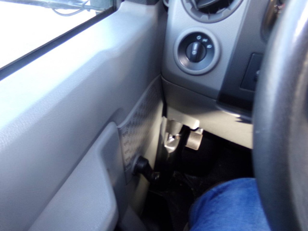 2019 Ford E-Series Image 70