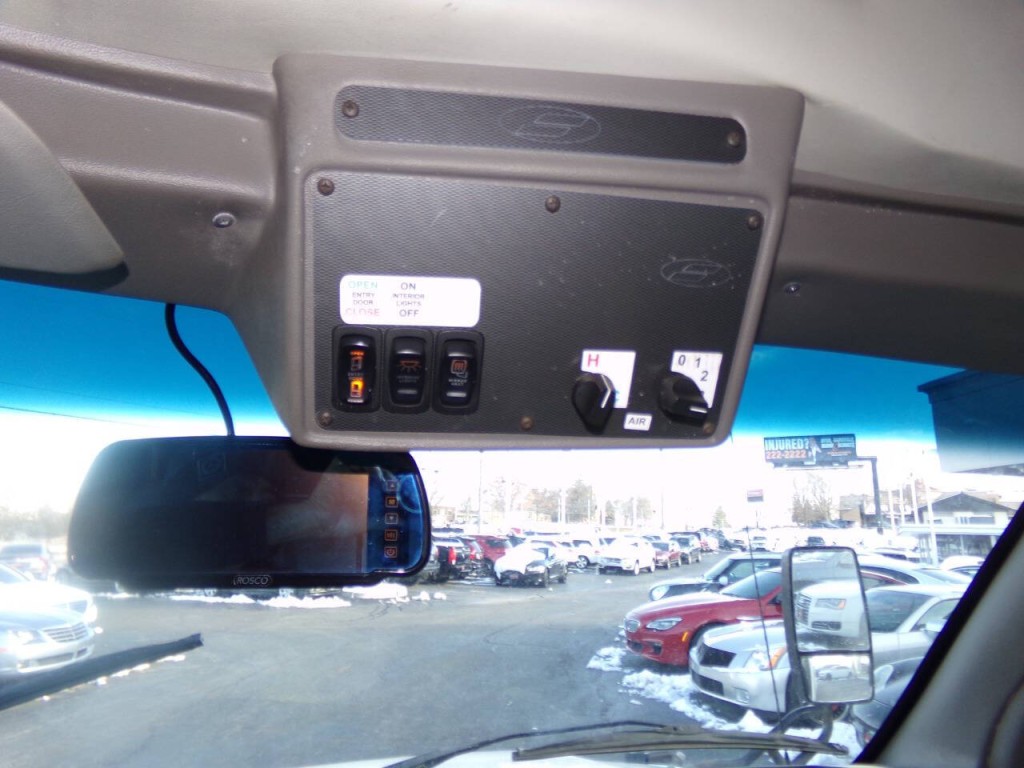 2019 Ford E-Series Image 75