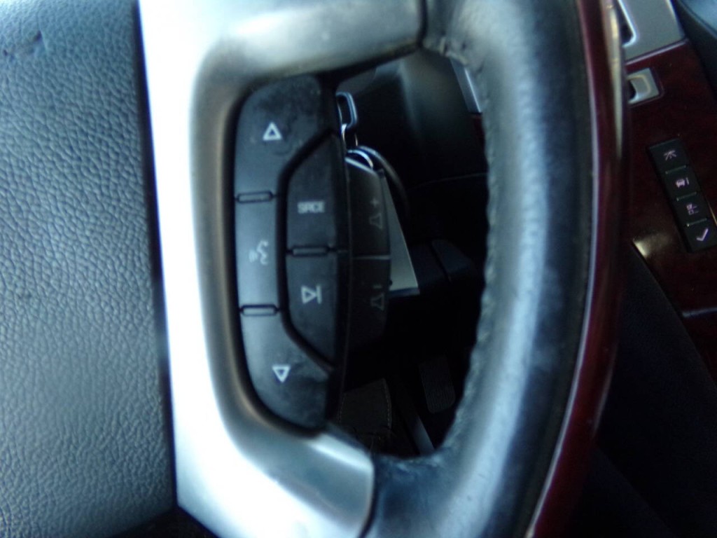 2007 Cadillac Escalade Image 59