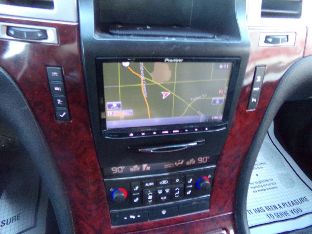 2007 Cadillac Escalade Image 67